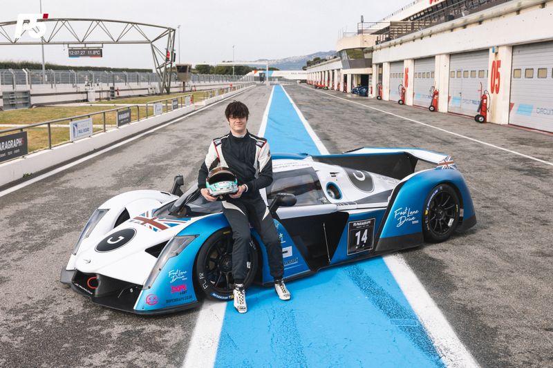 16 year old Team UK star joins Jolt Racing in LMP4