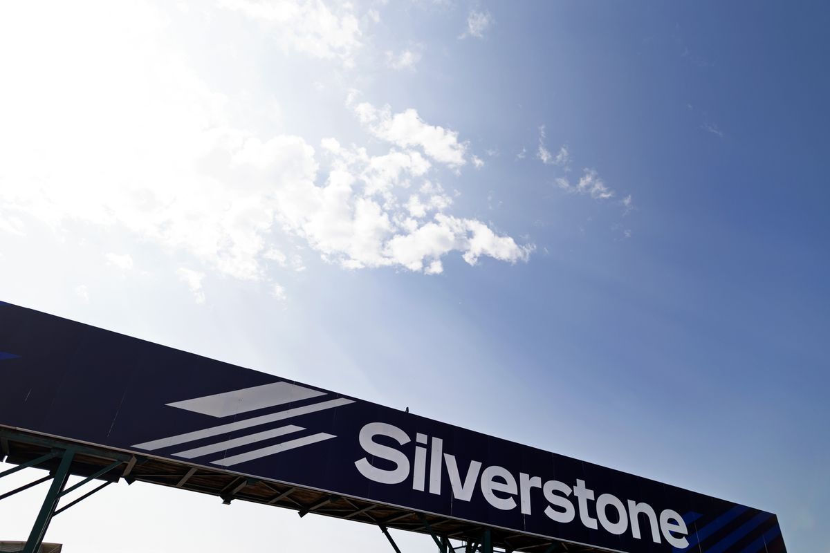 gallery/21/images/67269969-7c85-4094-a516-112cf09595bb/c-silverstone-jr9_2435.jpg