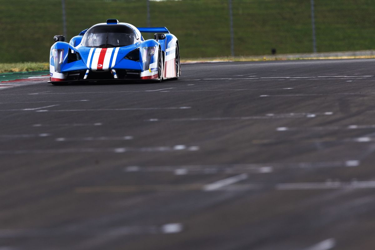 gallery/24/images/f40c4325-2624-47ac-8e5b-321e9146435c/ligiertest-0227.jpg