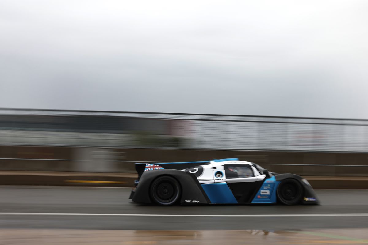 gallery/26/images/71333f95-1260-45fd-a067-91b404c1fb2f/0139.jpg