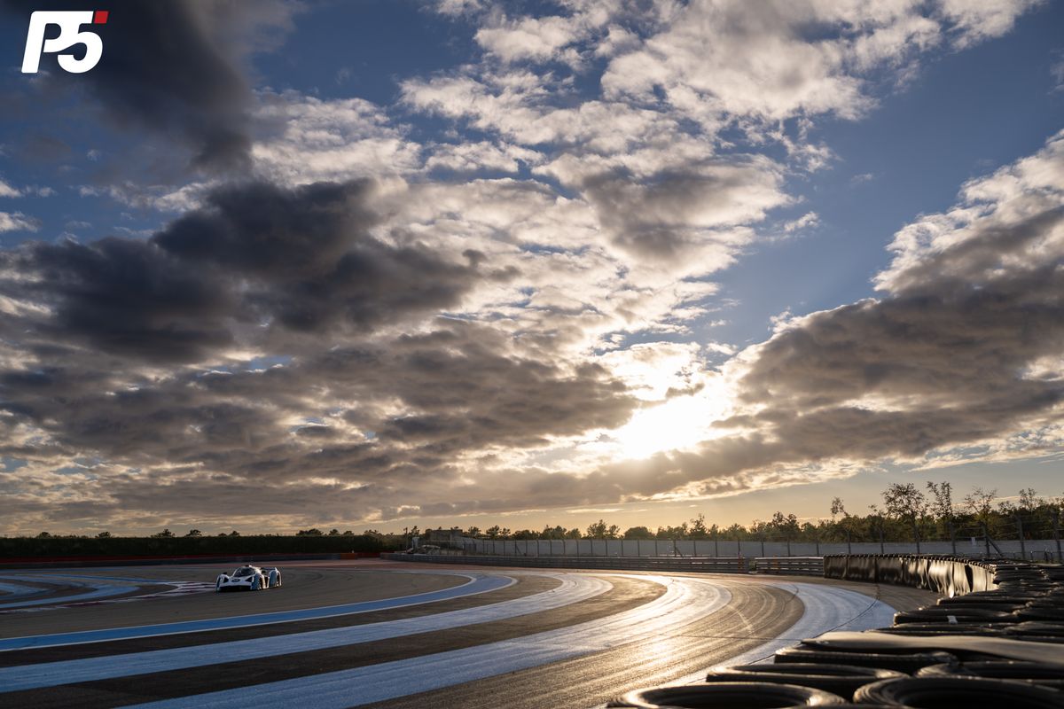 gallery/27/images/f70e2927-40a7-4bf1-b37b-7f254aadeeb6/p5_4pros_paulricard_00358.jpg