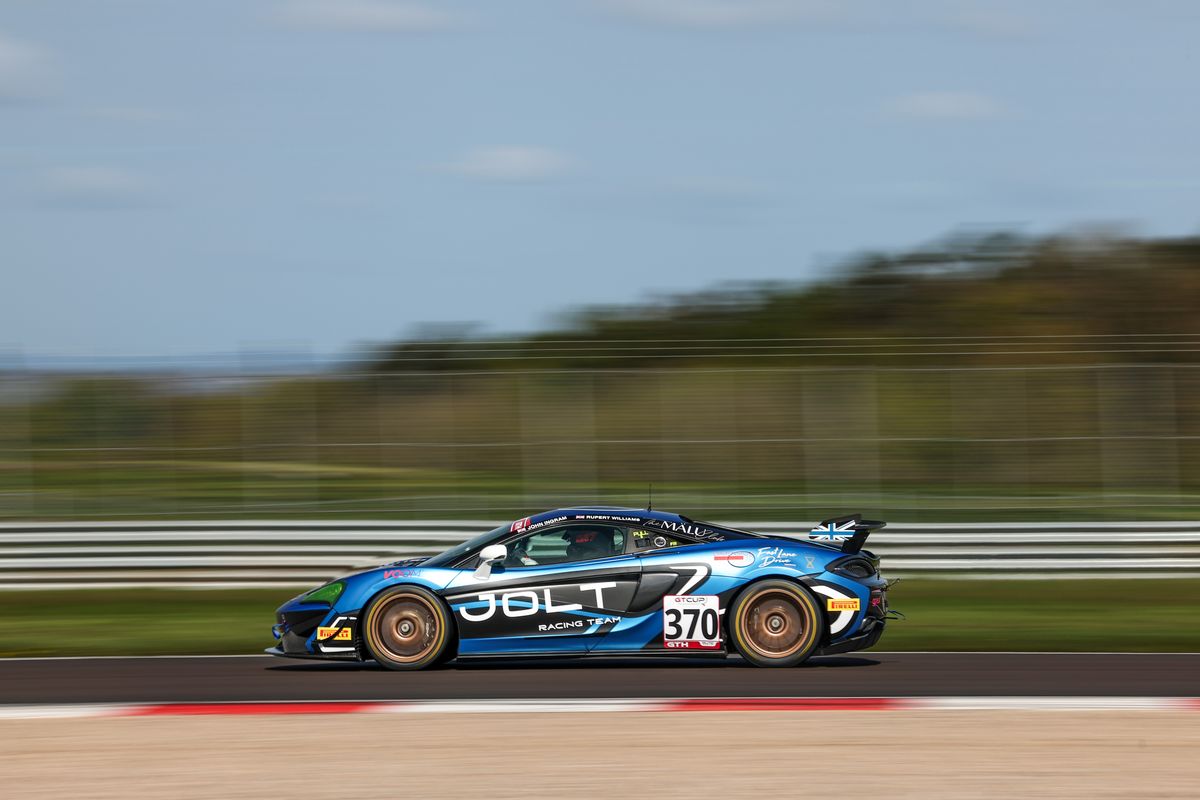 gallery/33/images/3b055b59-a01c-43f6-92aa-74f532df367c/1-094a5287.jpg
