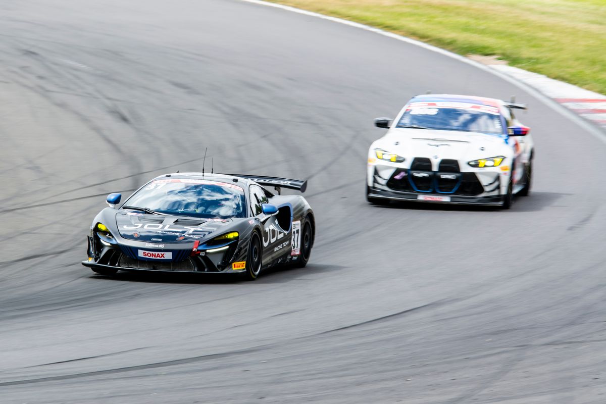 gallery/53/images/7271e16b-3190-45ad-a199-5d544cab8678/photo-001-68.jpg
