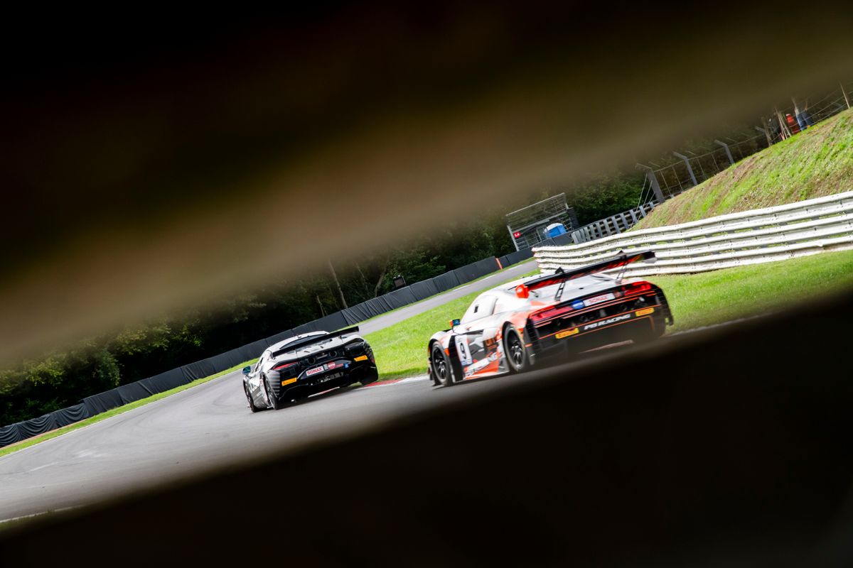 gallery/55/images/89eb2ff6-22d3-450c-95bc-1eacd57eb933/photo-001-125.jpg